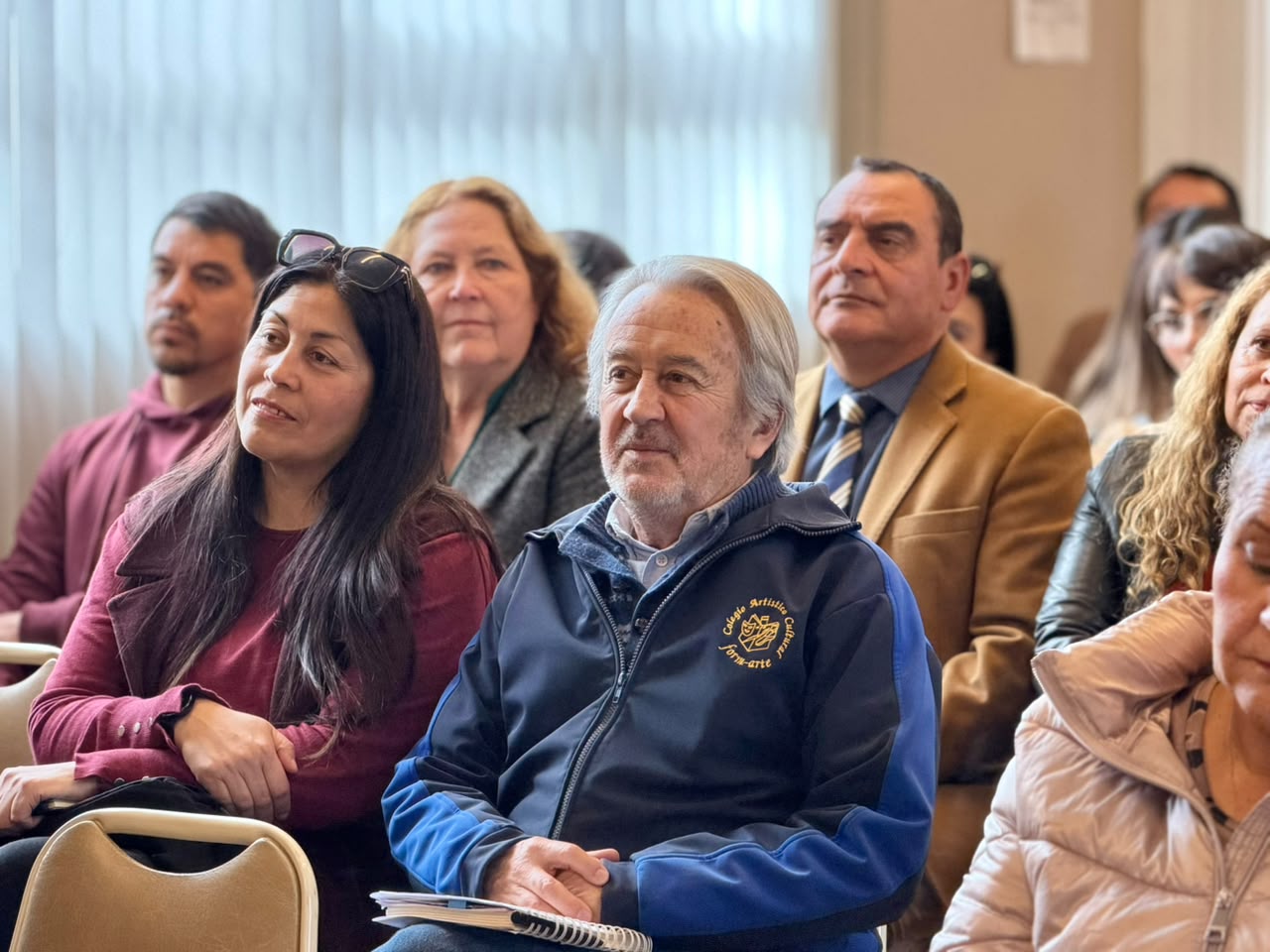 Directores fortalecen su gestión educativa en jornada liderada por el Seremi de Educación
